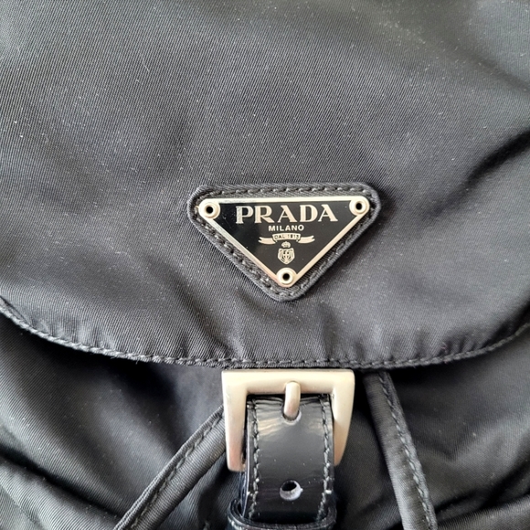 🌟SOLD🌟 Prada Nylon Backpack - Picture 2 of 9